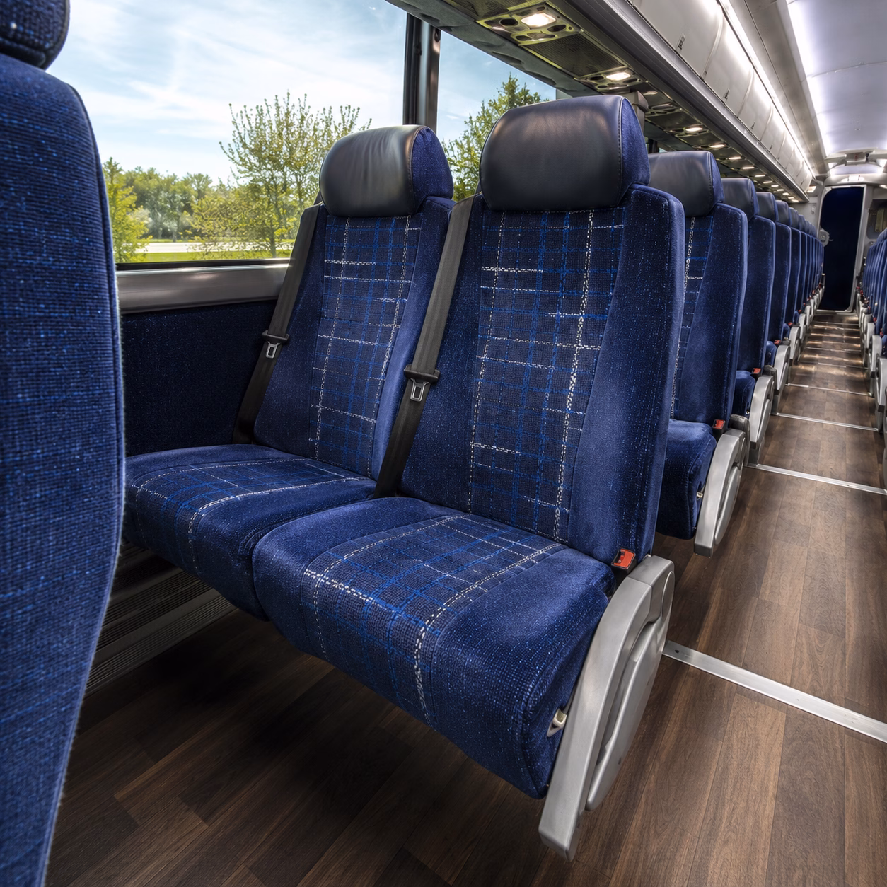 compare multi day charter buses for school trips reunions and group getaways