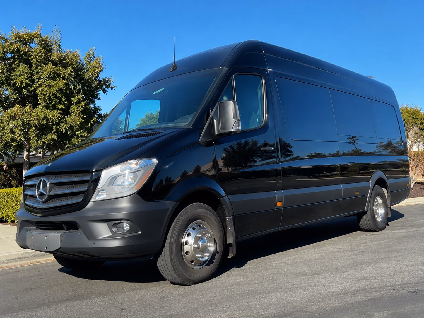 gastonia employee transportation onboard seating