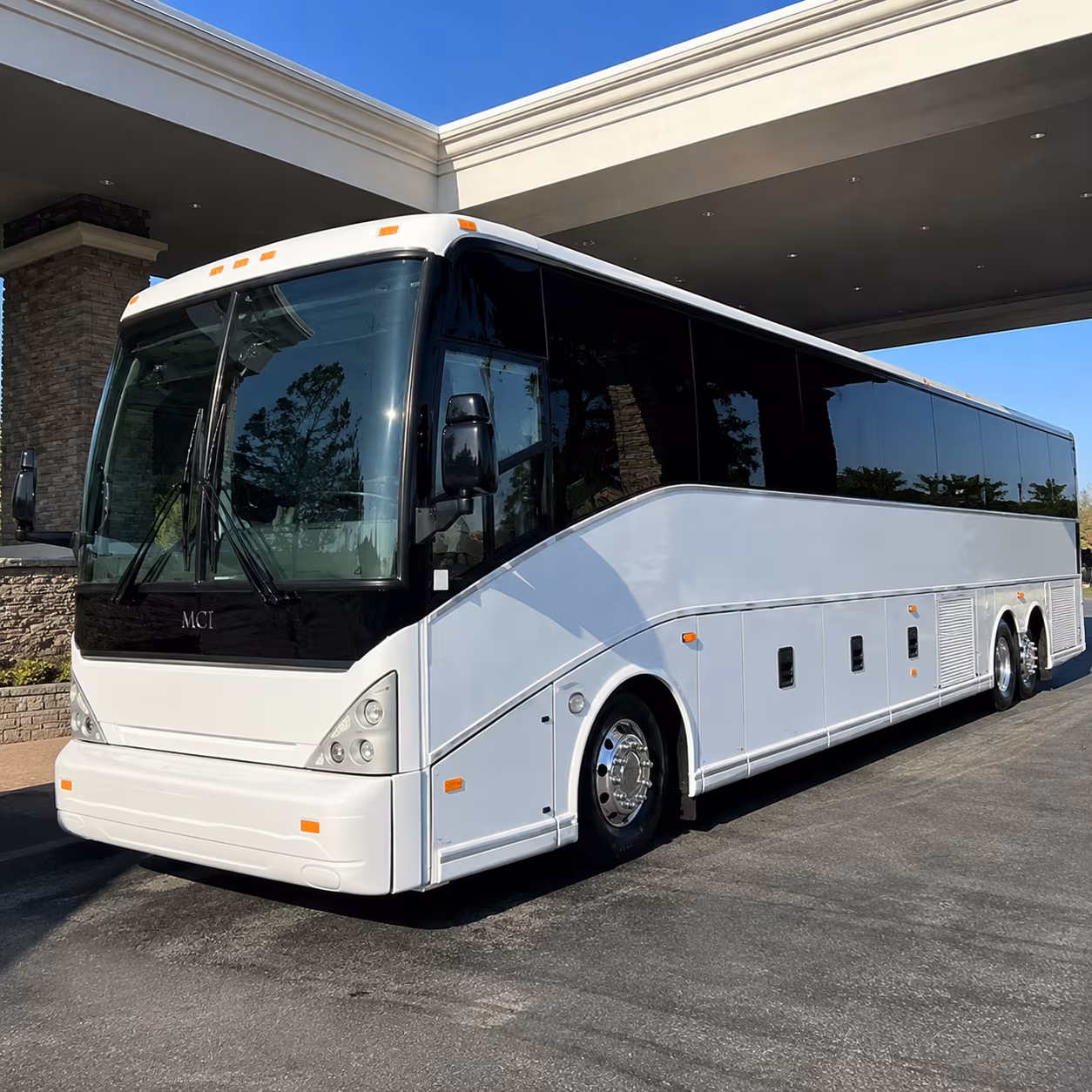 shift transportation for manufacturing and warehouse facilities in gastonia